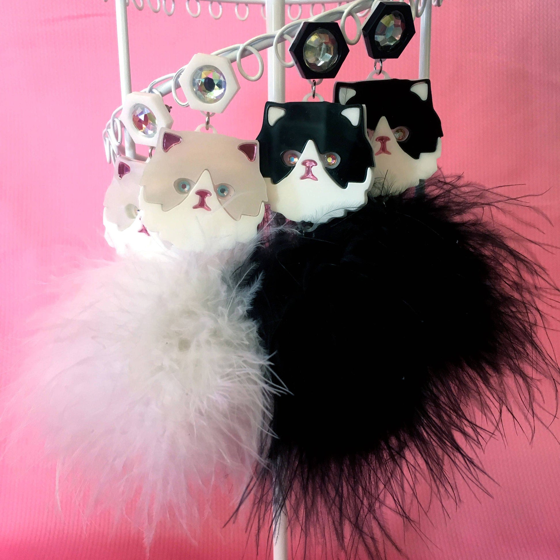 Persian Kitty Cat And Pom Pom Earrings In White Or Black & White, Laser Cut Acrylic, Plastic Jewelry - Cityz Atelier Lumière